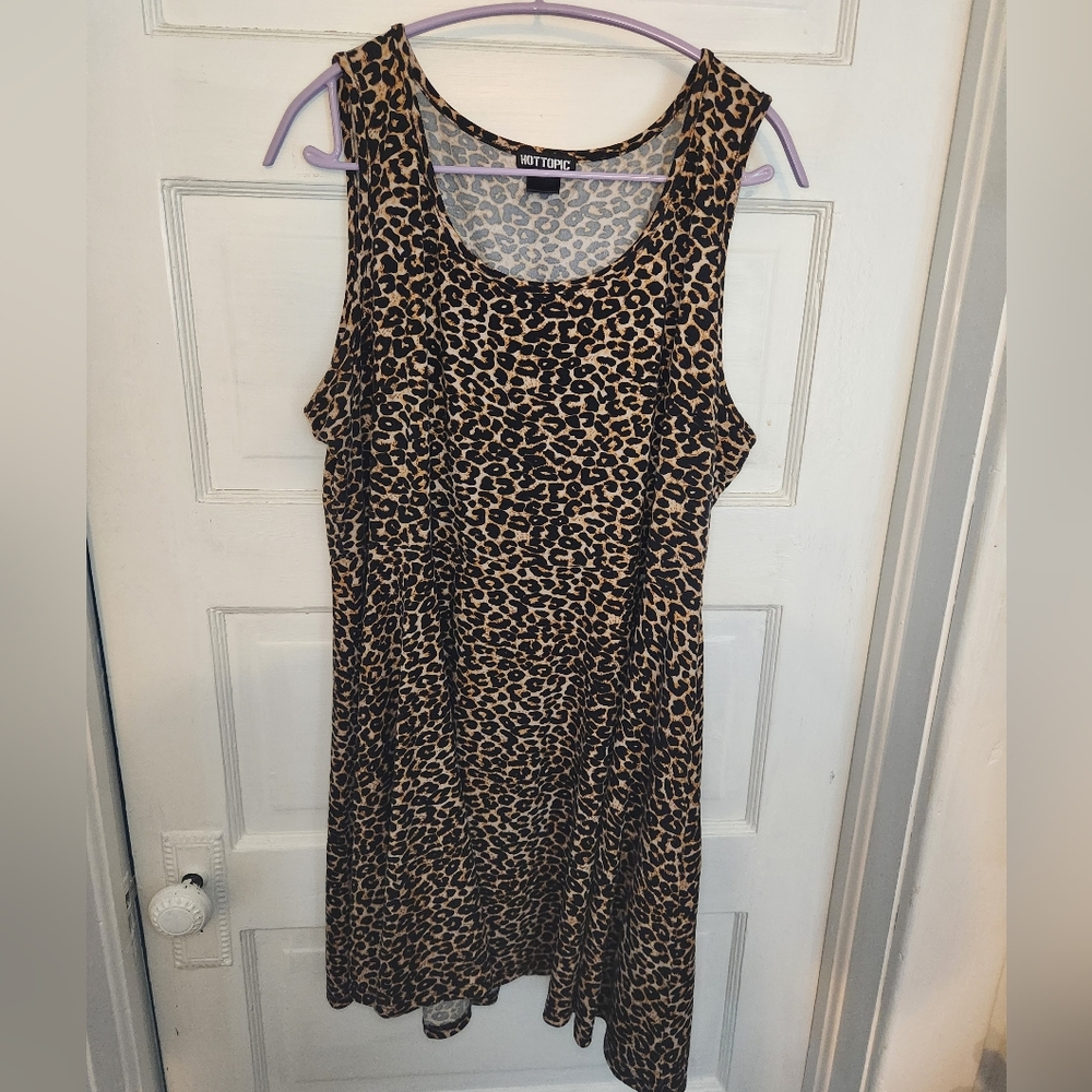 Hot topic leopard print skater dress